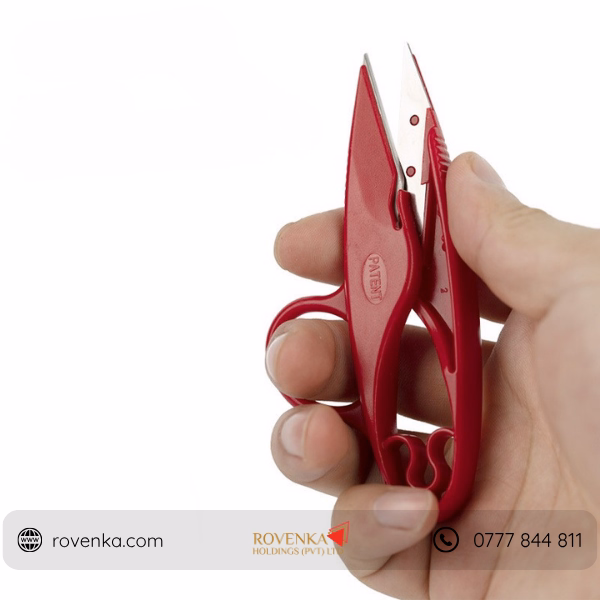 Finger Guard Yarn Scissors